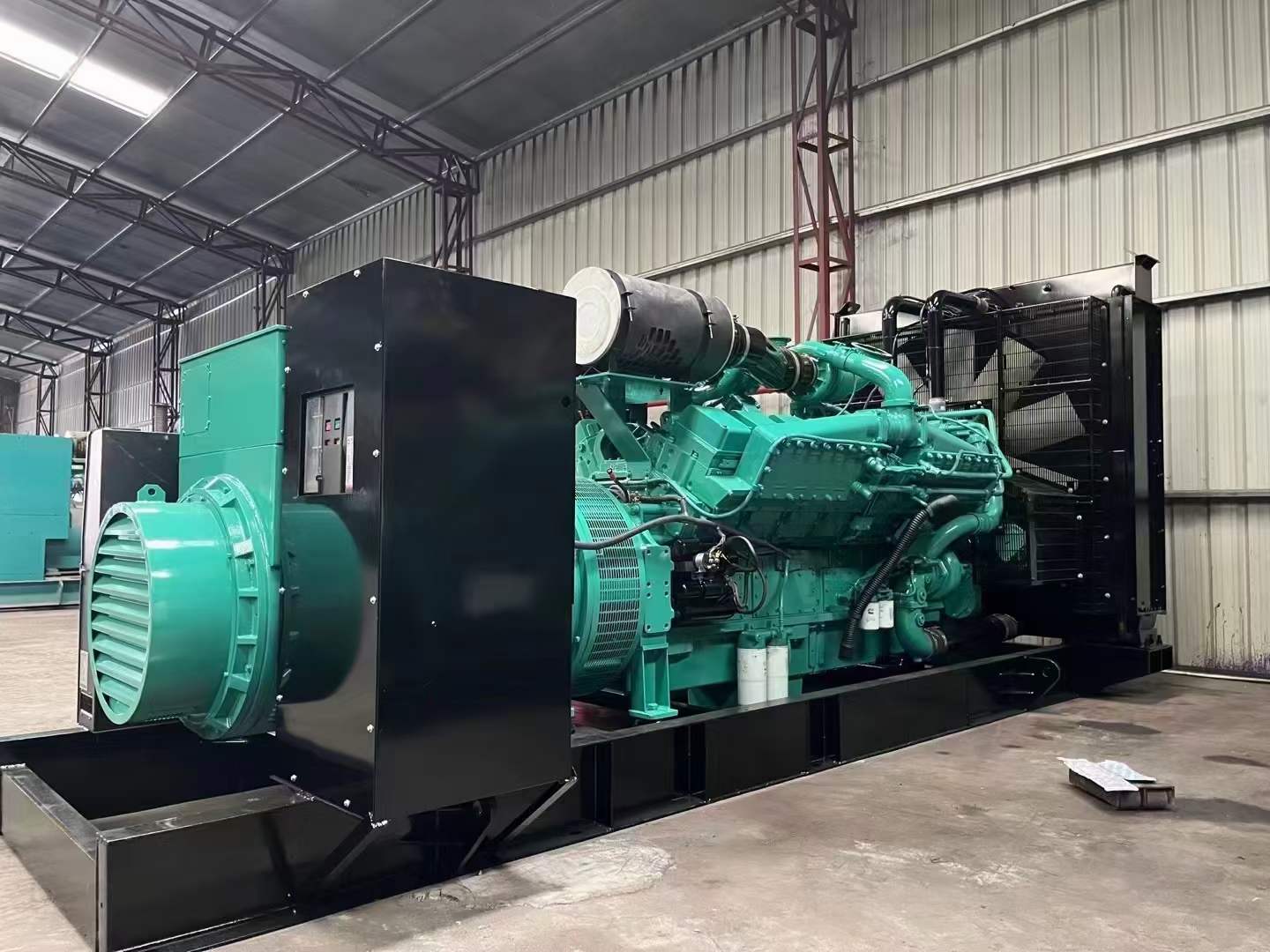 瓦房店如何降低 800kW 柴油发电机输出电流的波动？