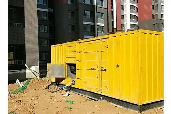 瓦房店发电机租赁中燃油压力过低会对发动机的哪些部件造成损坏？